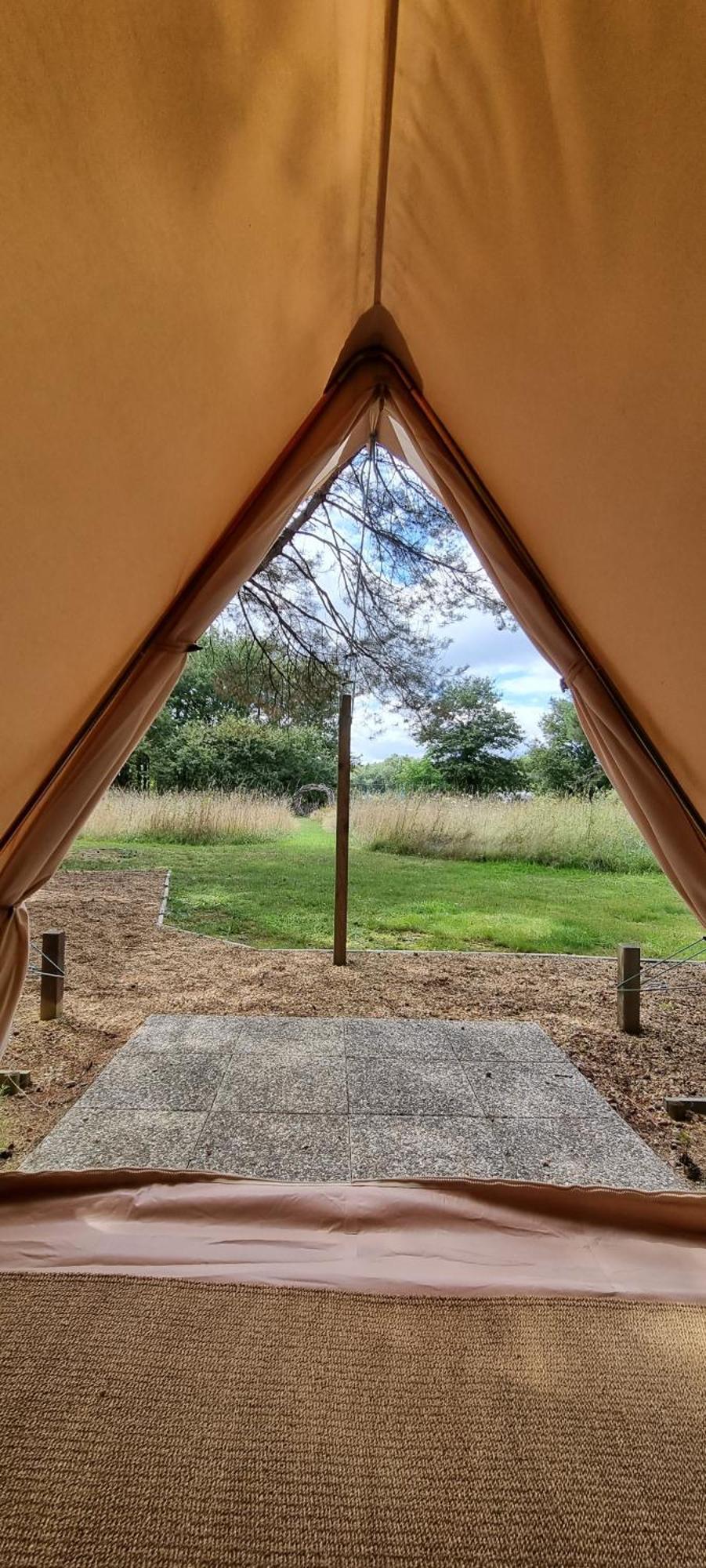 Luxury Bell Tent At Camping La Fortinerie Mouliherne Экстерьер фото