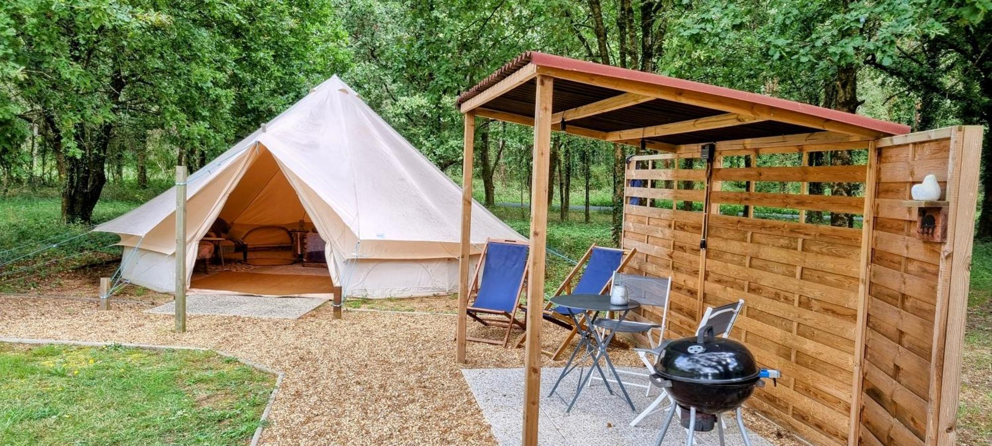 Luxury Bell Tent At Camping La Fortinerie Mouliherne Экстерьер фото